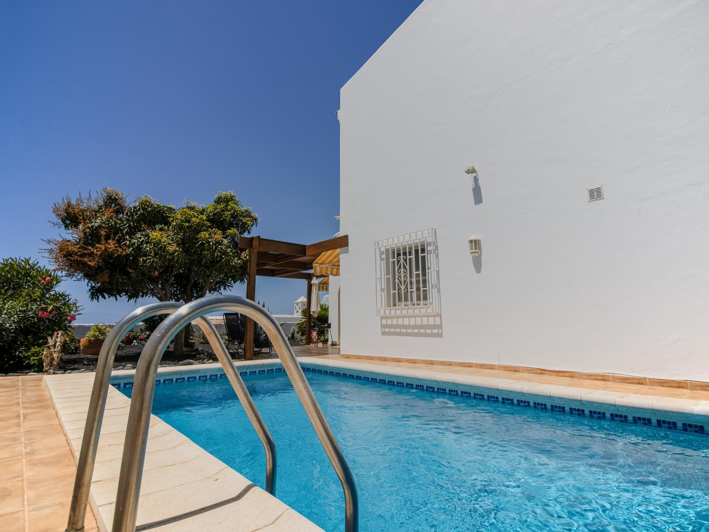 Villa con piscina privada en Costa Adeje en Costa Adeje