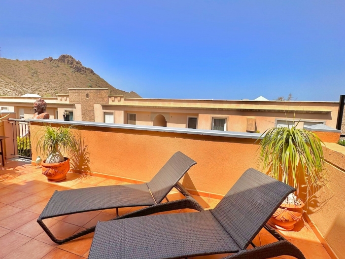 Apartamento con amplia terraza privada Costa Adeje en Costa Adeje